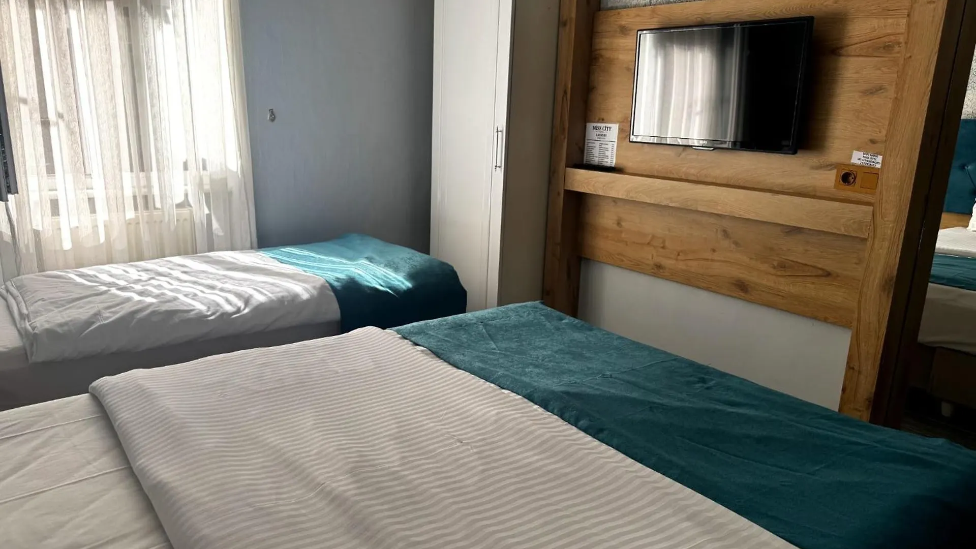 Miss City Hotel Taksim Estambul 2*,